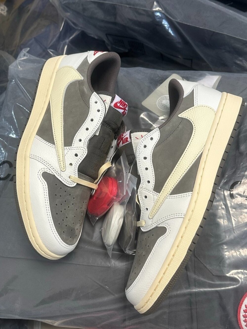 Nike Air Jordan 1 Low OG x Travis Scott Reverse Mocha